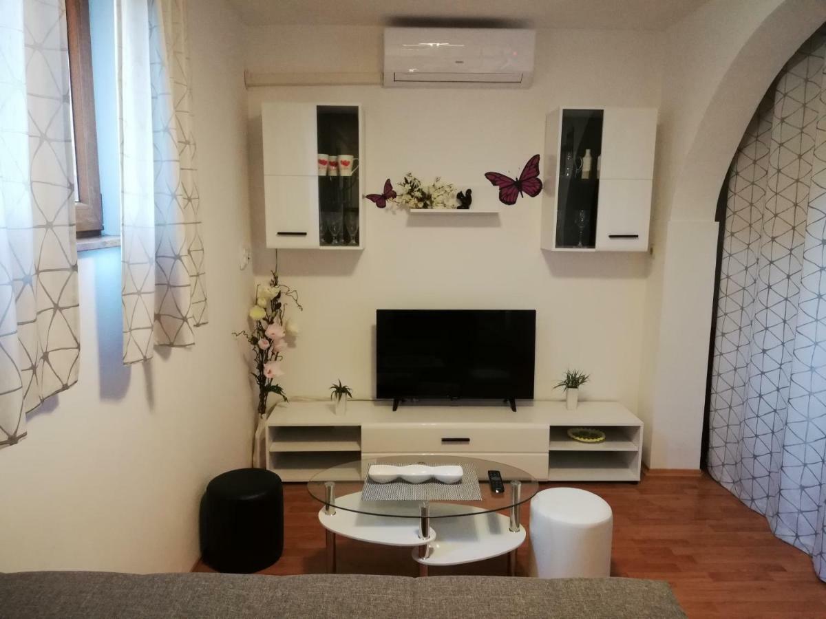 Apartment Zdravko Štinjan Kültér fotó
