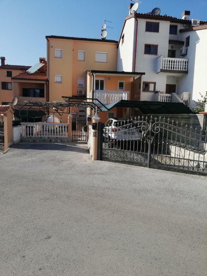 Apartment Zdravko Štinjan Kültér fotó